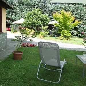 Monolocali In Casa Con Giardino Apartamento