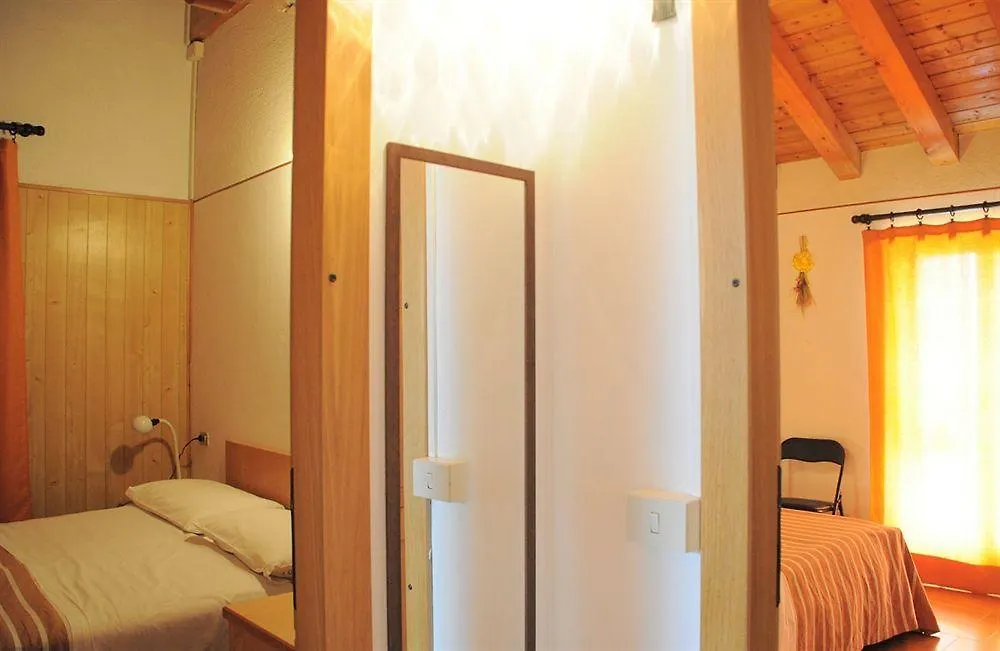 Hotell Ristorante Bellavista Con Locanda Veleso